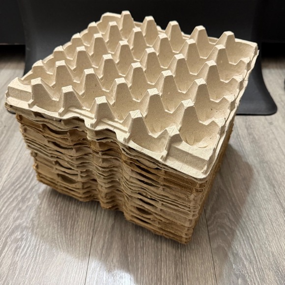 Other - 18 Pack Pulp Fiber Egg Flats 30 Cell Trays Poultry Farming Crafting Tan Supplies